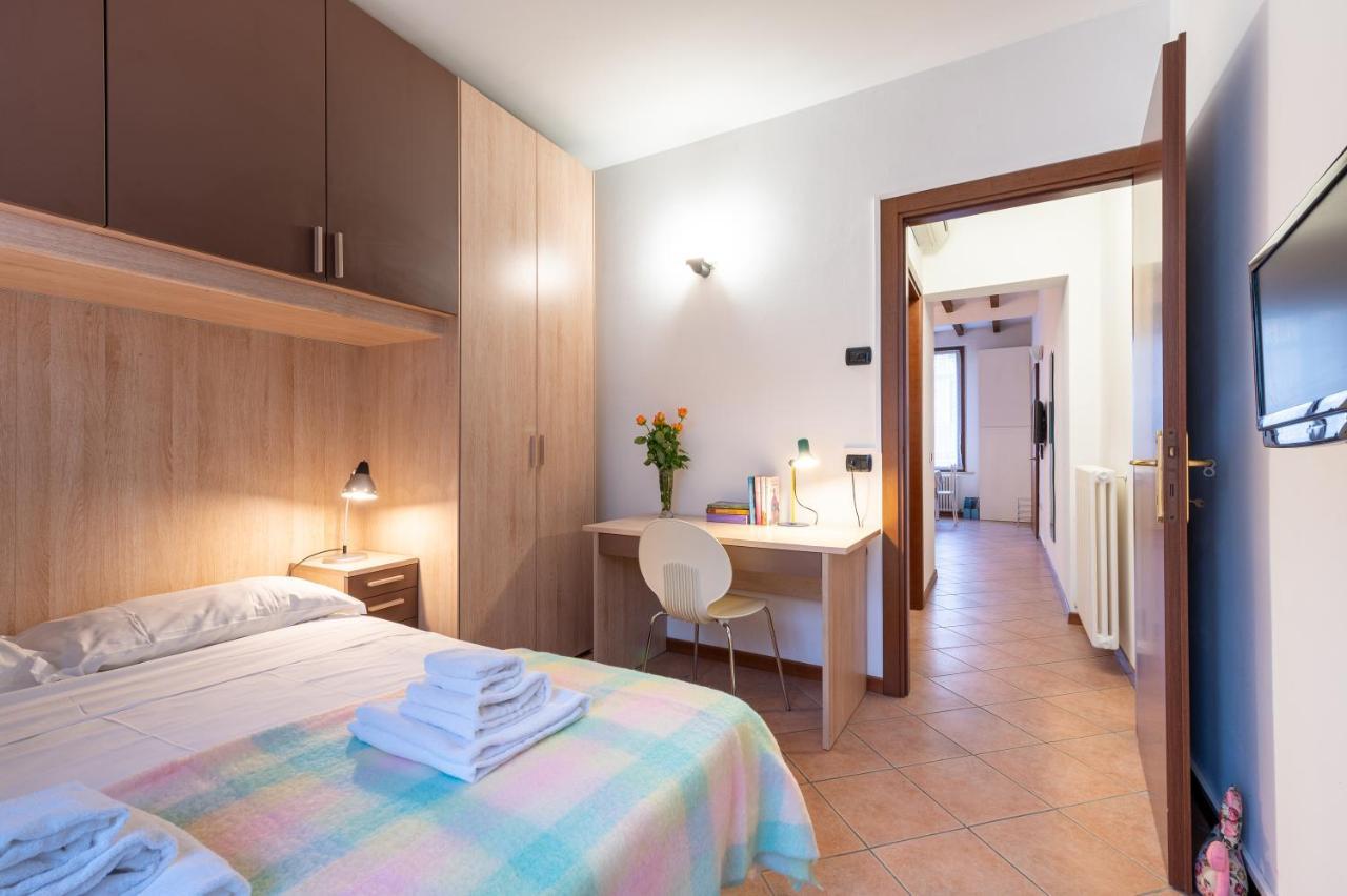 Parma Historic Center Apartment 7Min From Duomo Exterior foto